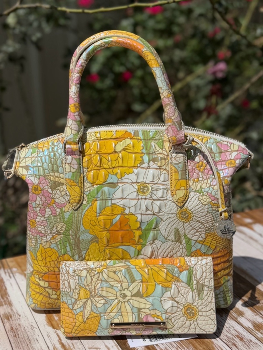 FIRM $ SET BRAHMIN DAFFODIL MEDIUM DUXBURY & WALLET NWT LIMITED EDITION - Picture 6 of 15